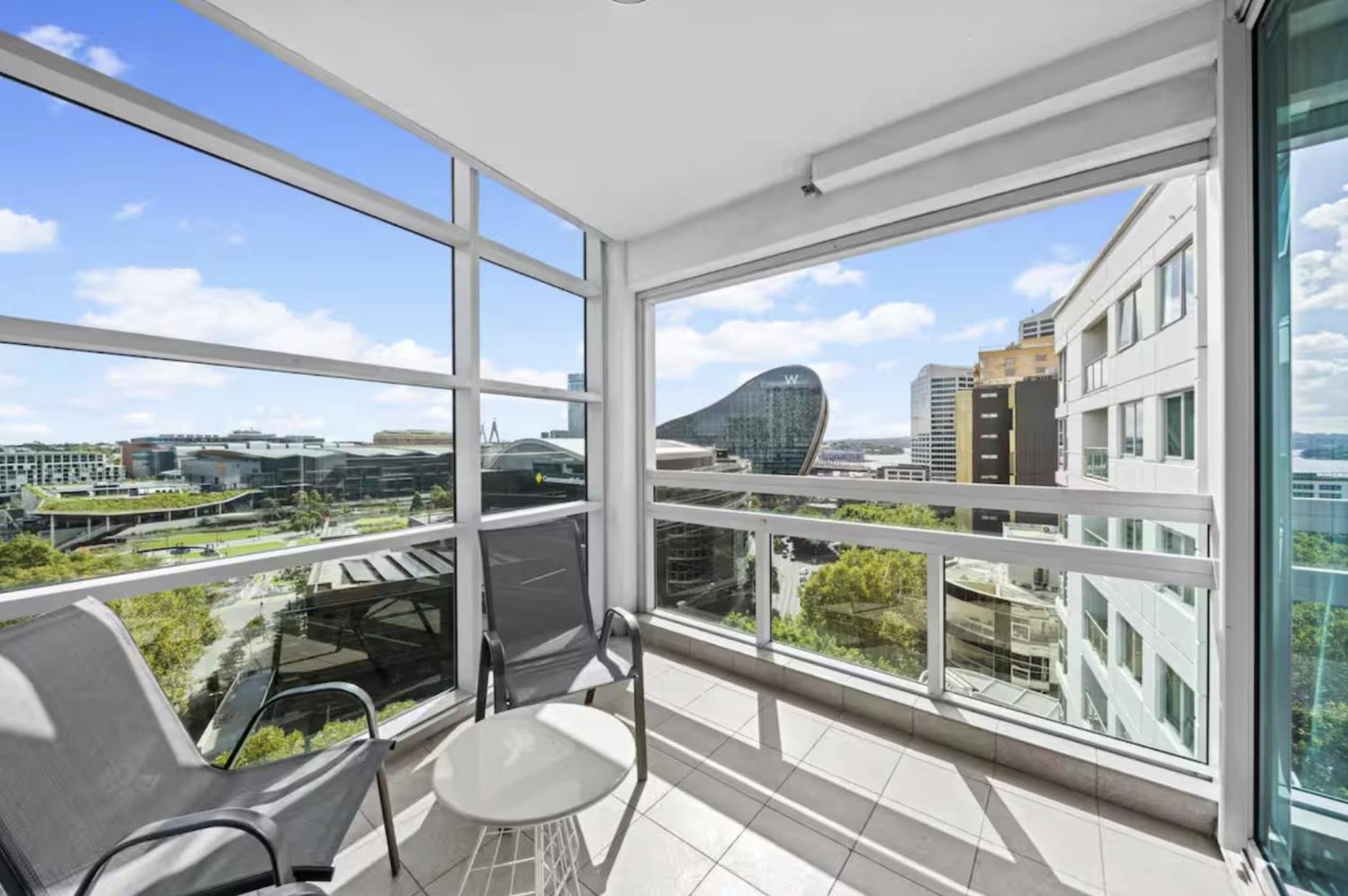Stylish 4bd Cbd Apartment